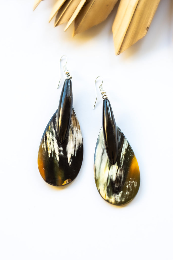 Moda Teardrop Earrings