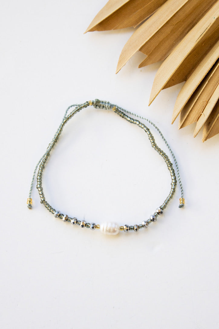 Midnight Hour Single Pearl Bracelet | Shop Bali Queen