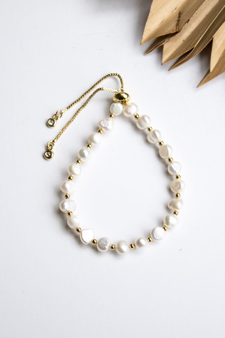 Beach Pebbles Pearl Pull Bracelet | Shop Bali Queen